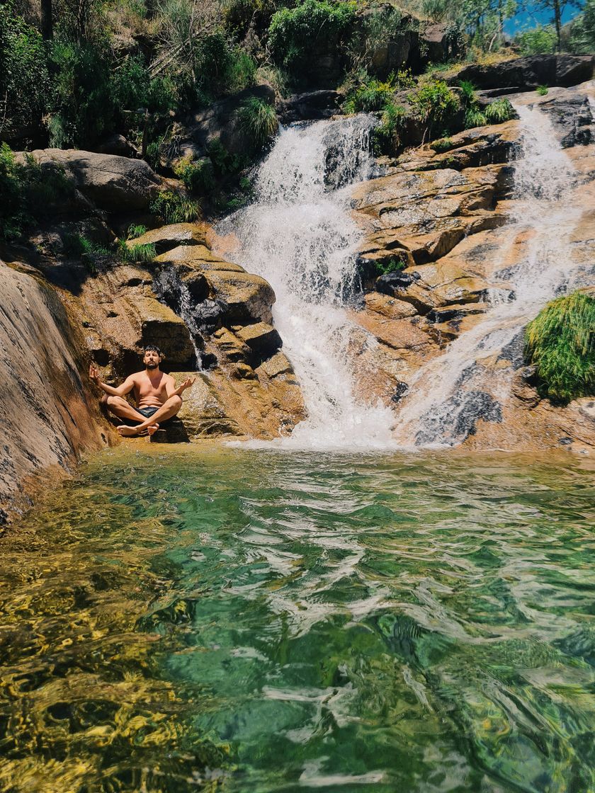 Lugar Cascata de Várzeas