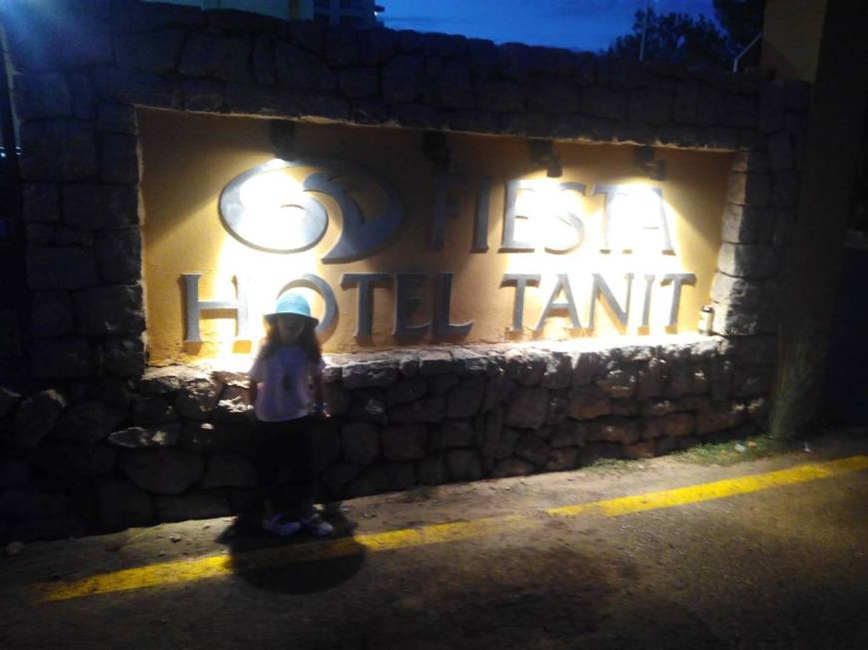 Lugar Fiesta Hotel Tanit