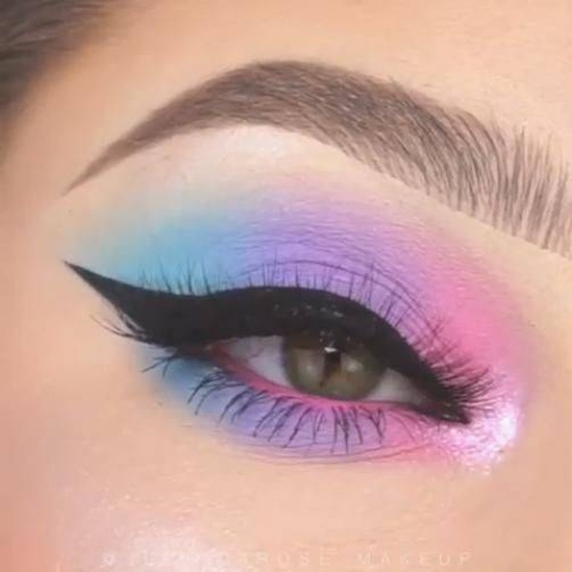 Fashion Make rosa, roxo e azul 💗💜💙