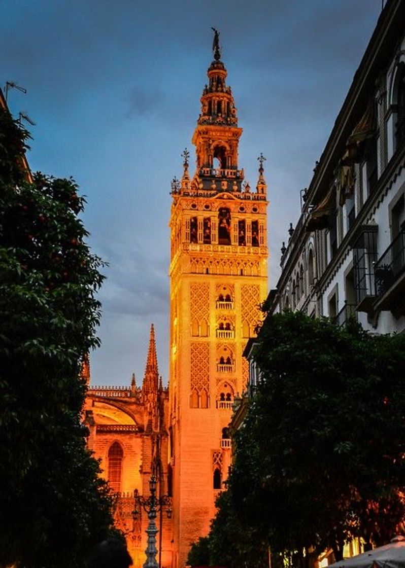 Lugar La Giralda 