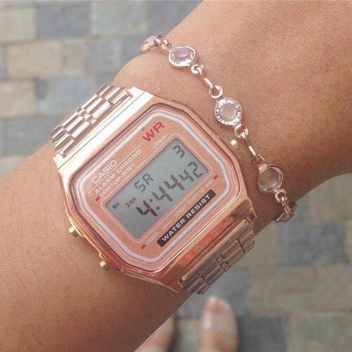 Moda Relógio só para meninas ⌚✨