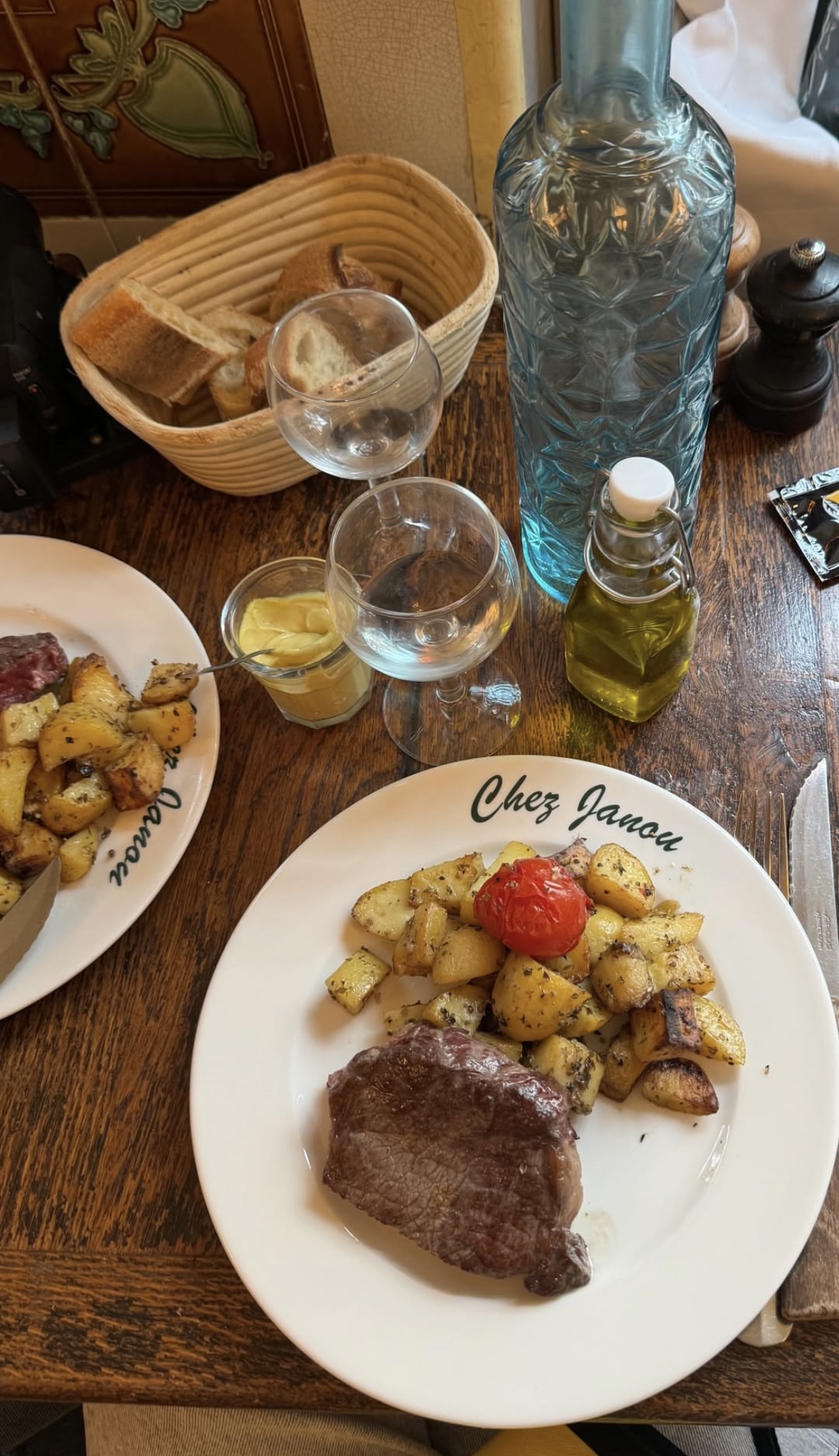 Place Chez Janou