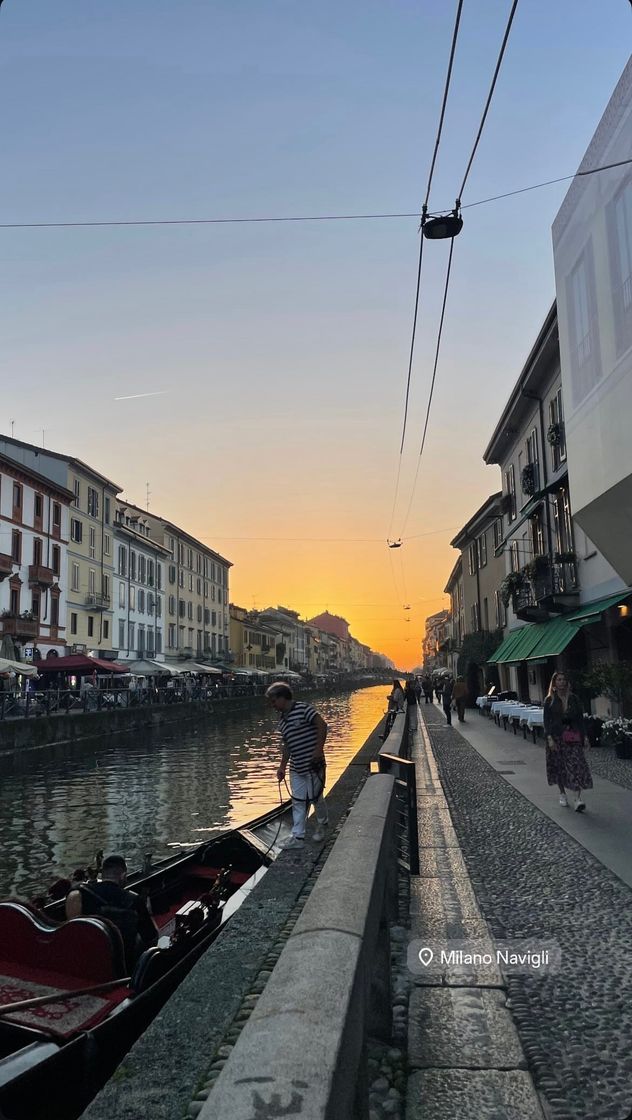 Place Navigli