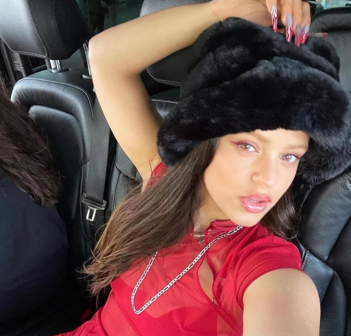 Social Bucket Hat: Vuelve el Y2K