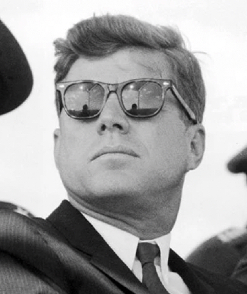 Social Wayfarer: elegancia rebelde desde los 60