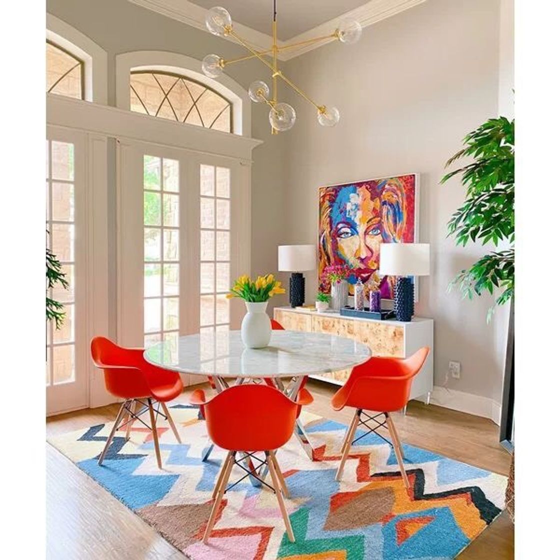 Social Decor