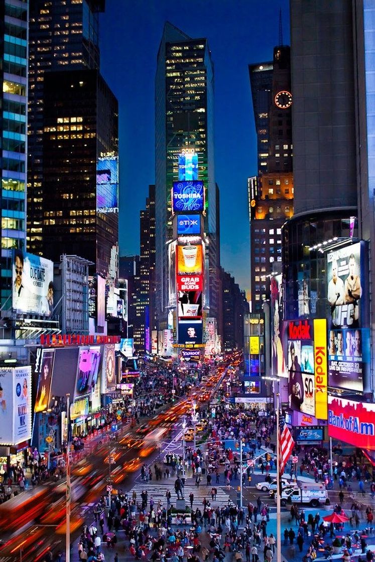 Fashion Times Square NY 💙😍✨