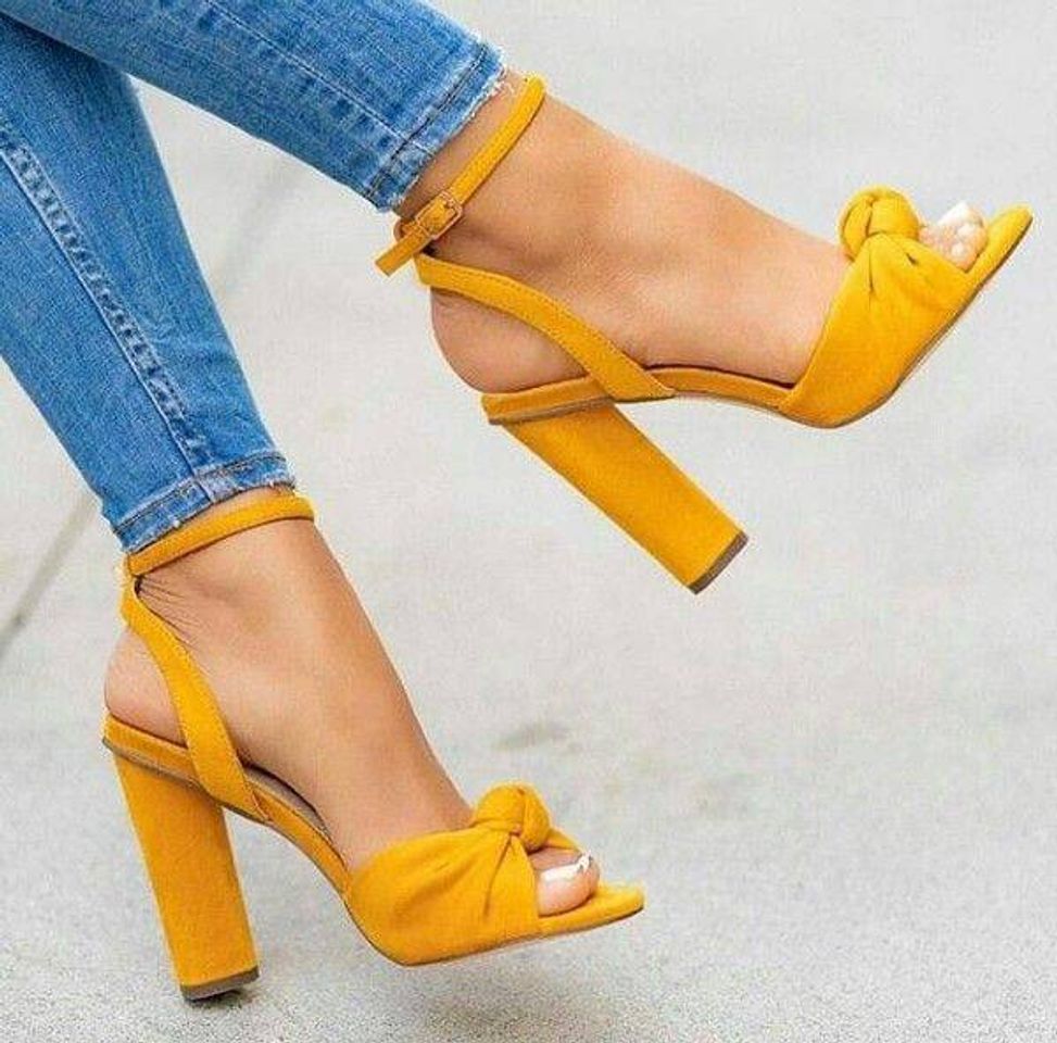 Fashion 💛💛💛💛💛