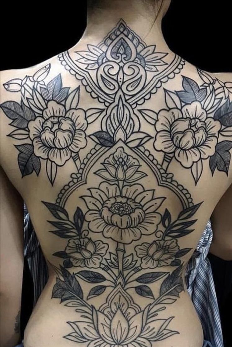 Moda back tattoo