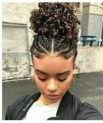 Penteado para cachos em coque!