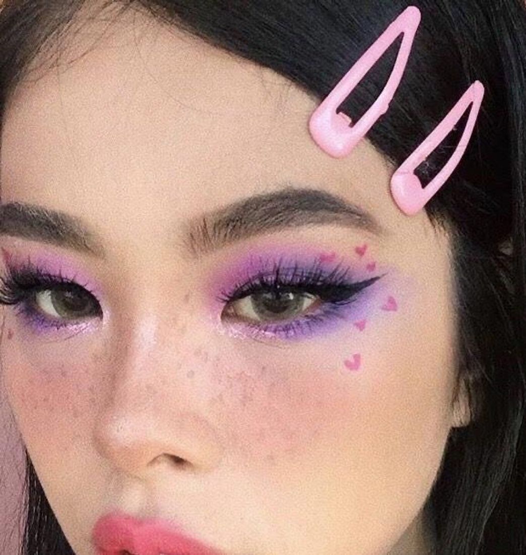 Moda Makeup aesthetic