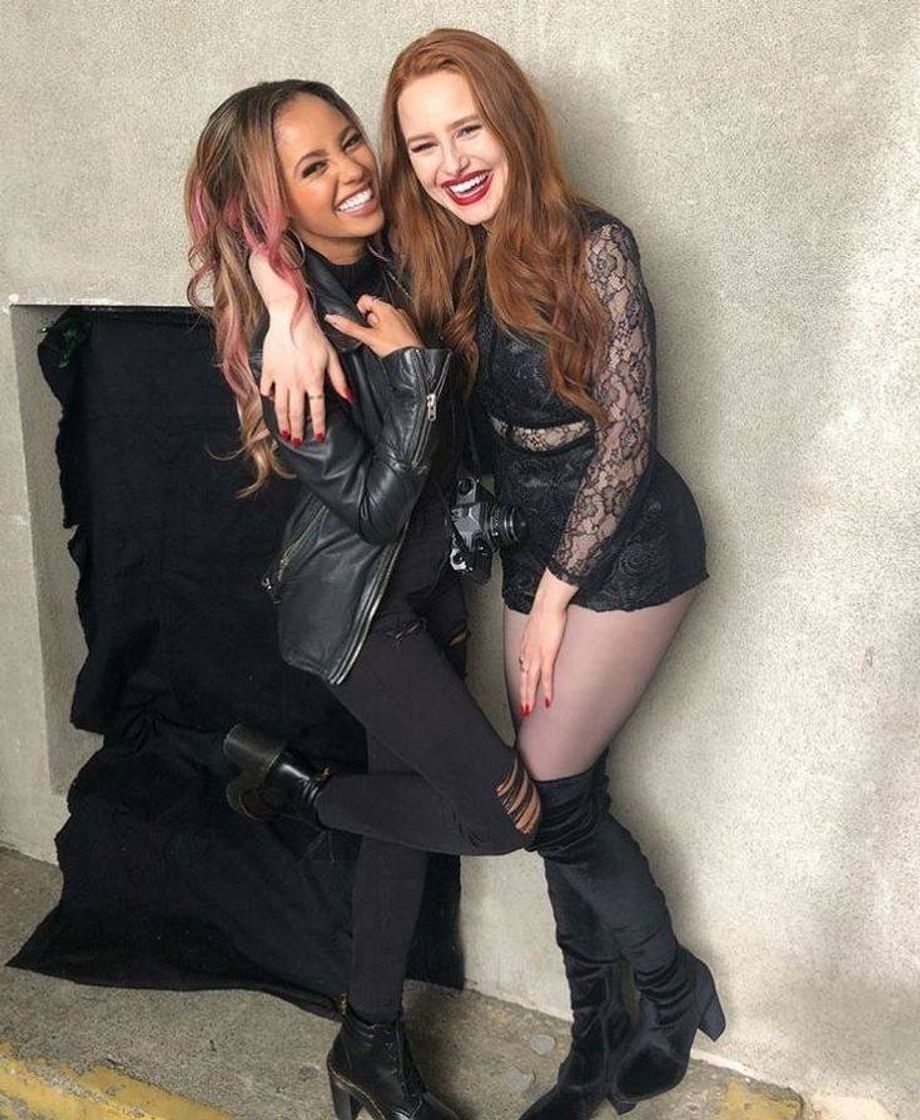 Social ❤️toni e cheryl❤️