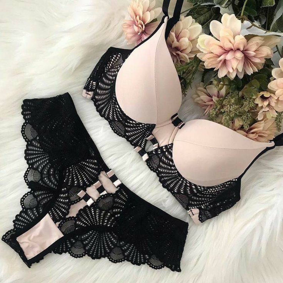 Moda Lingerie