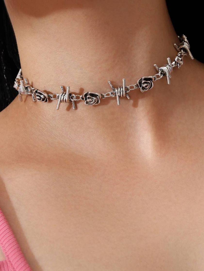 Moda Rose Decor Choker