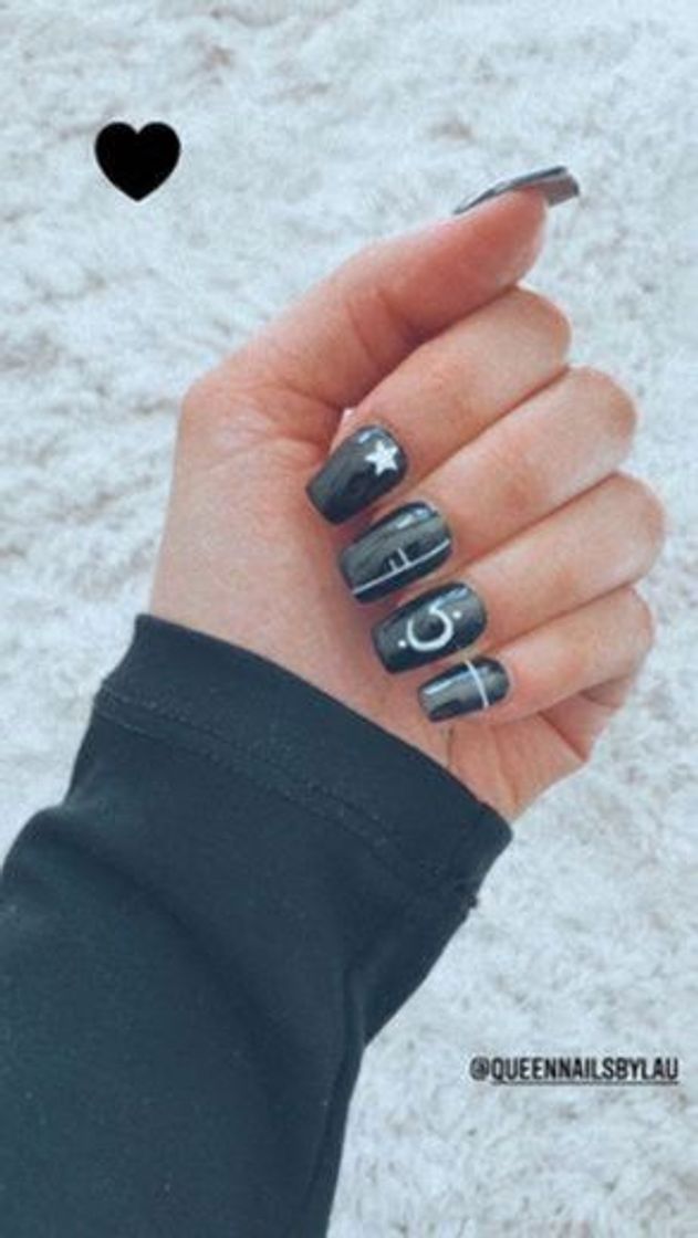 Fashion Nails 🖤✔️