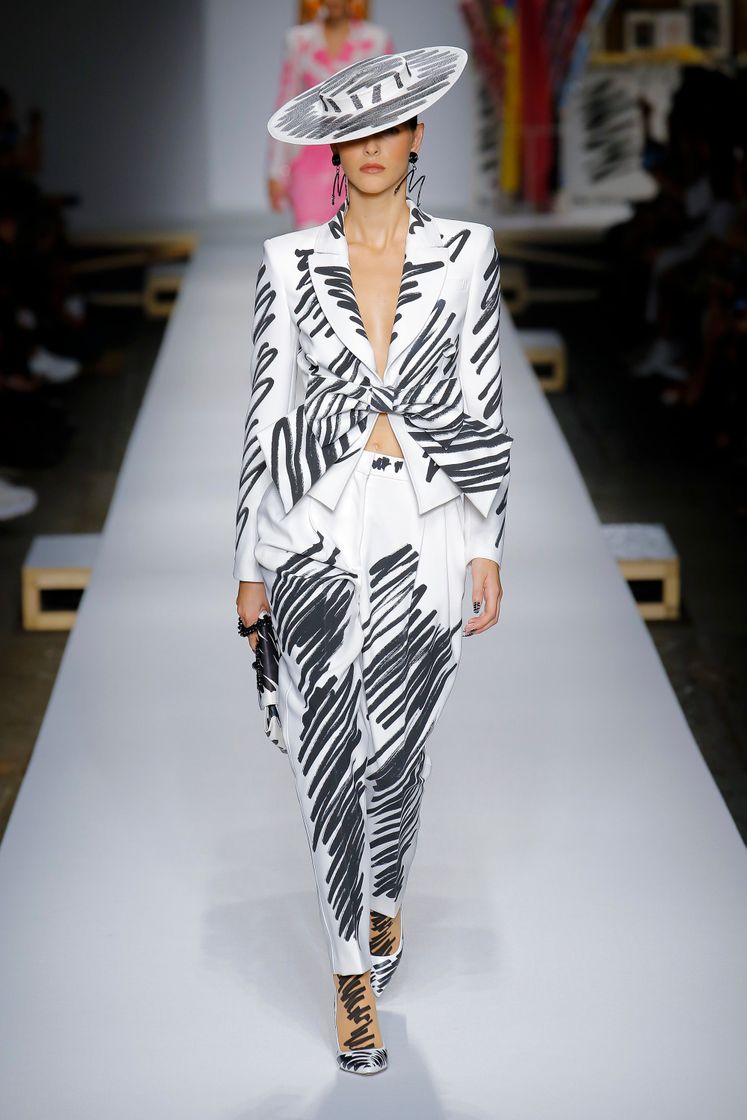 Moschino 2019