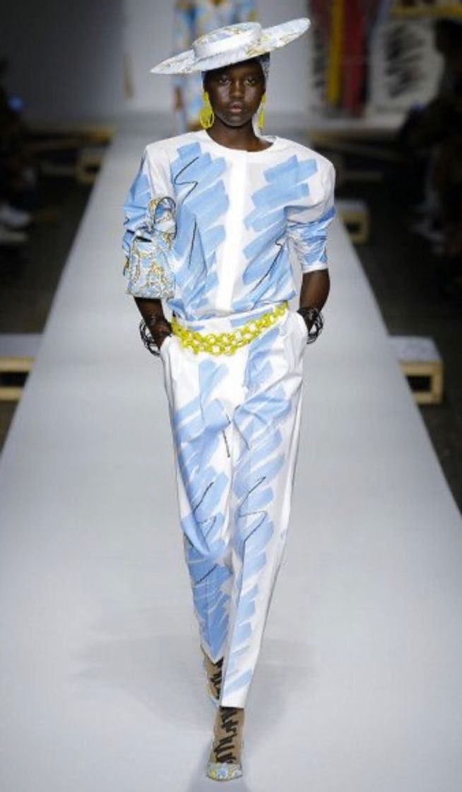 Moschino 2019