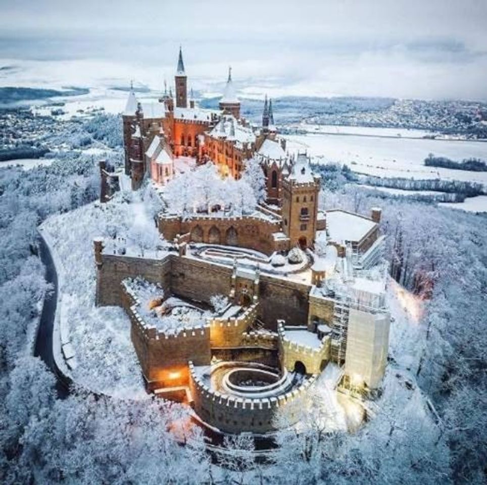 Lugar Hohenzollern Castle