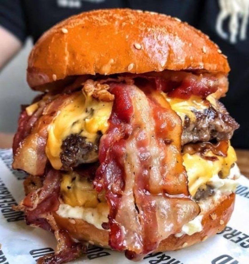 Fashion Bacon Burger