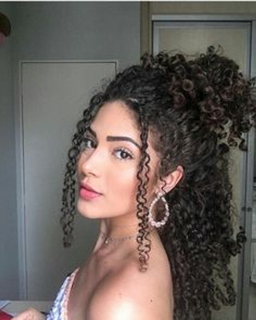 Moda Penteado para cacheadas