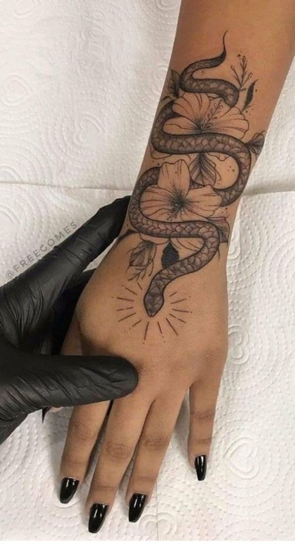 Fashion Tatuagem mãos 