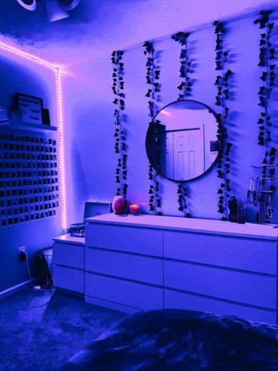 purple room