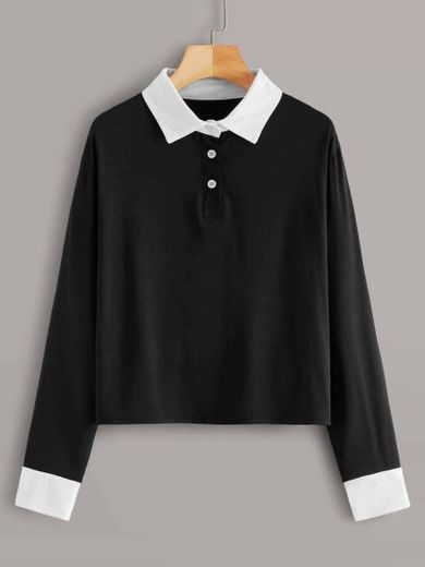 Camiseta/casaco preto com gola estiloso e bem alternativo
