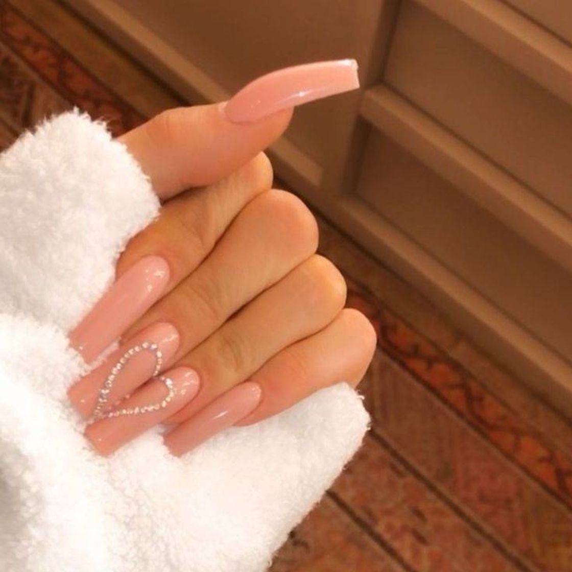 Moda Unhas Kylie Jenner🌷💃🏻