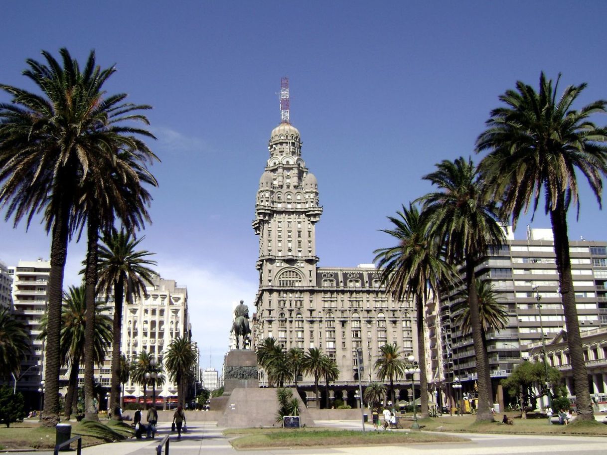 Lugar Montevideo