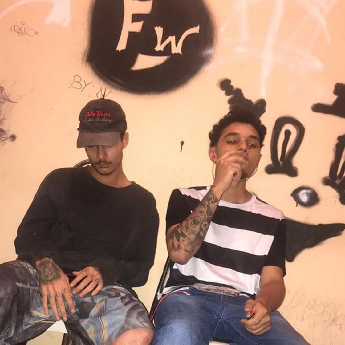 Canción Traphouse Ta Ligado.