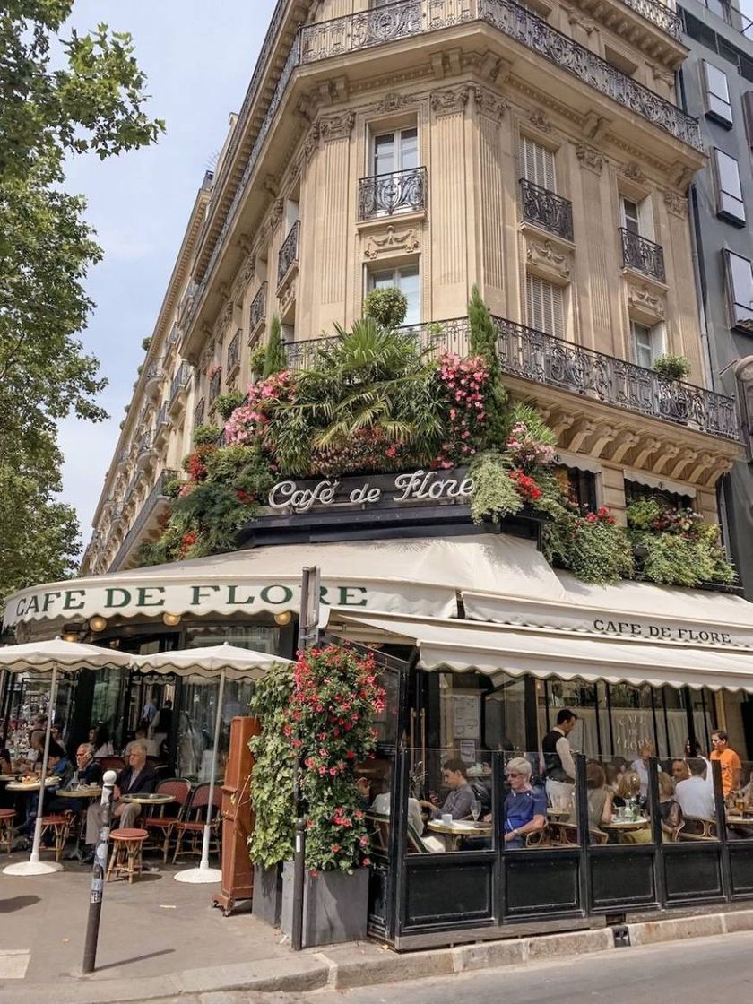 Fashion Cafe de Flore