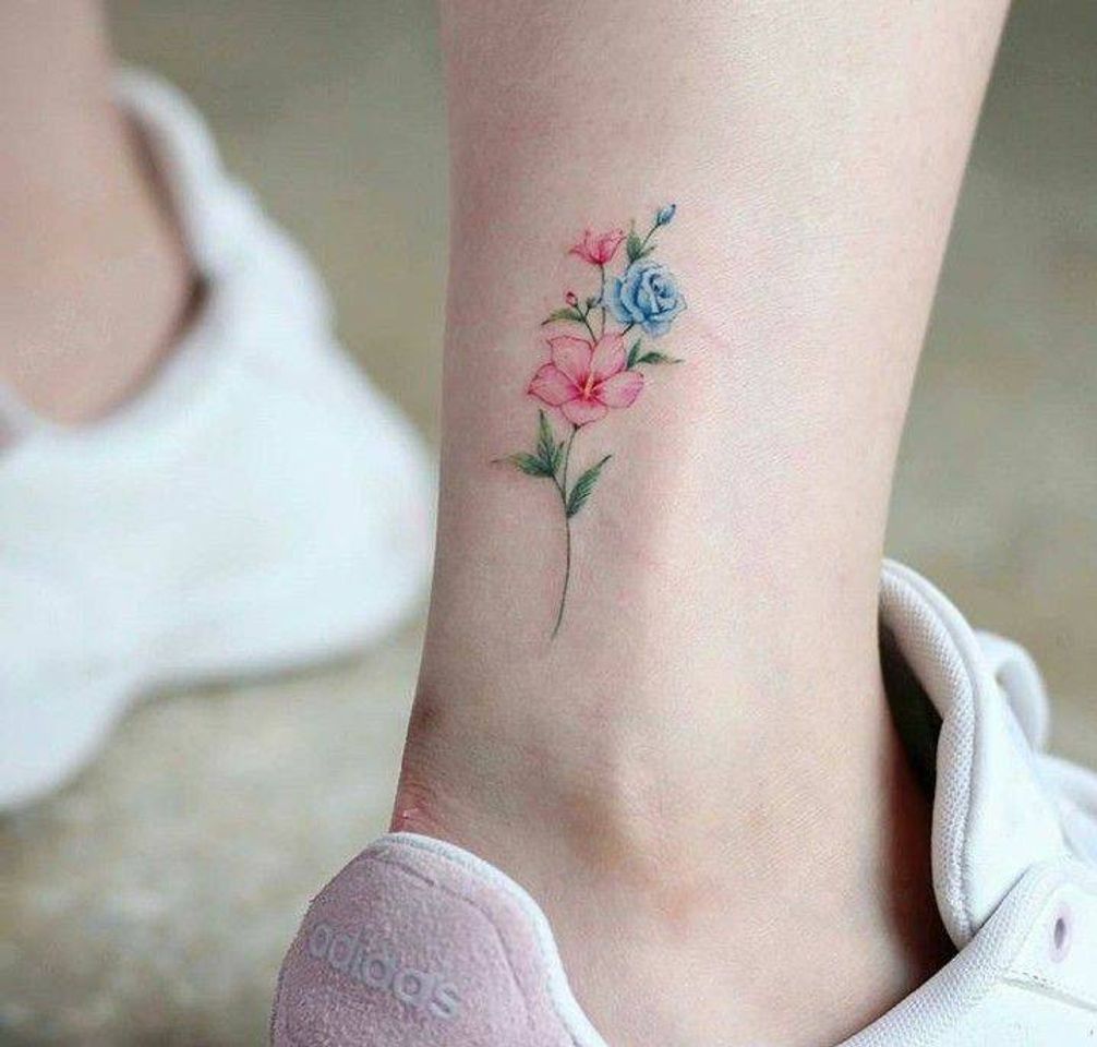 Moda Tatuagem delicada