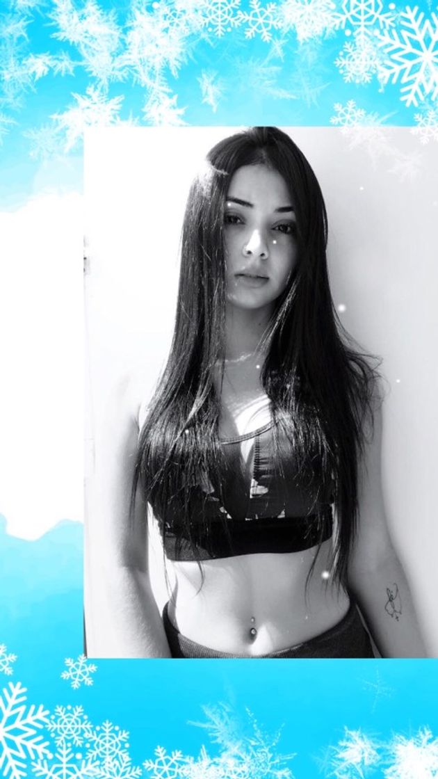 Instagram thainabicalho