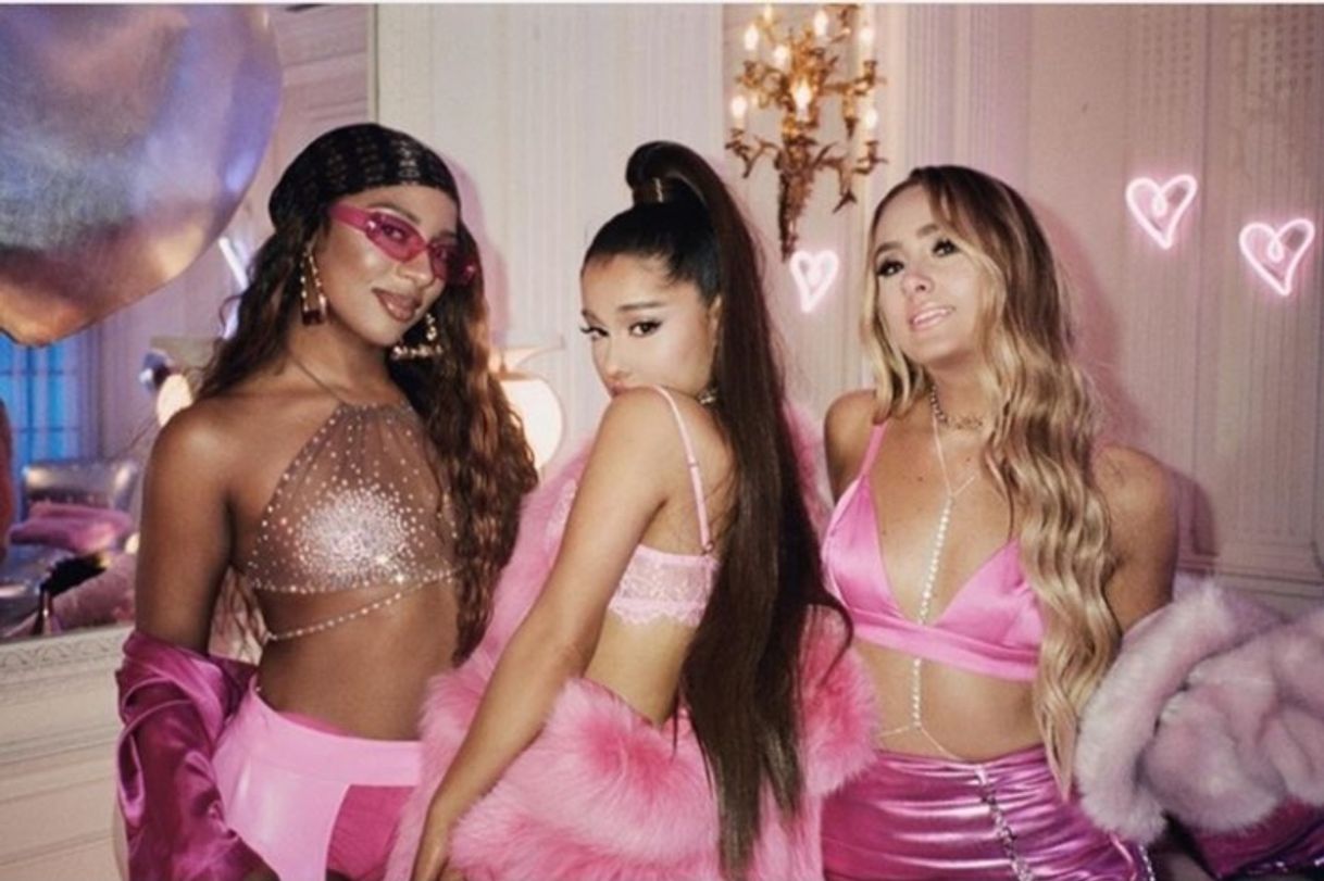 Canción 7 rings