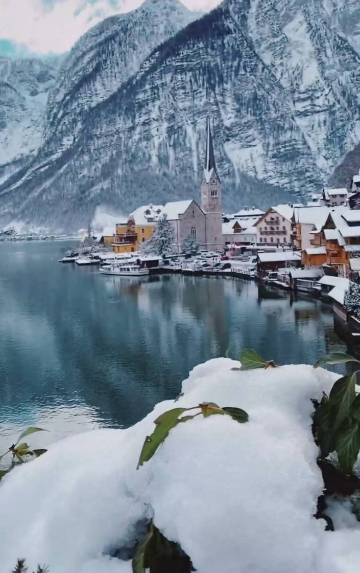 Fashion Hallstatt, Austria