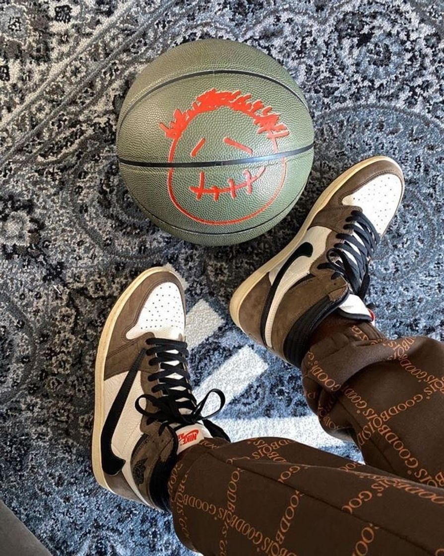 Moda travis scott air jordan