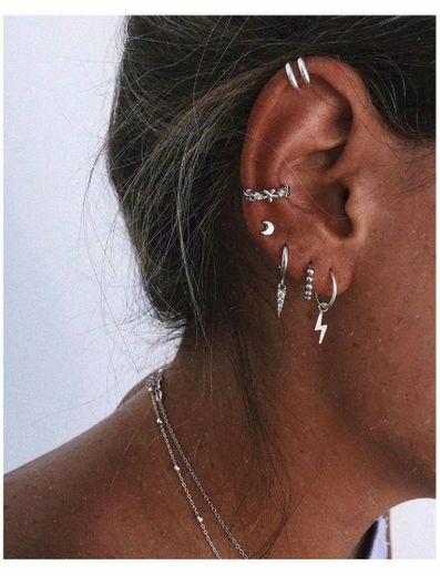Piercings de orelha feminino