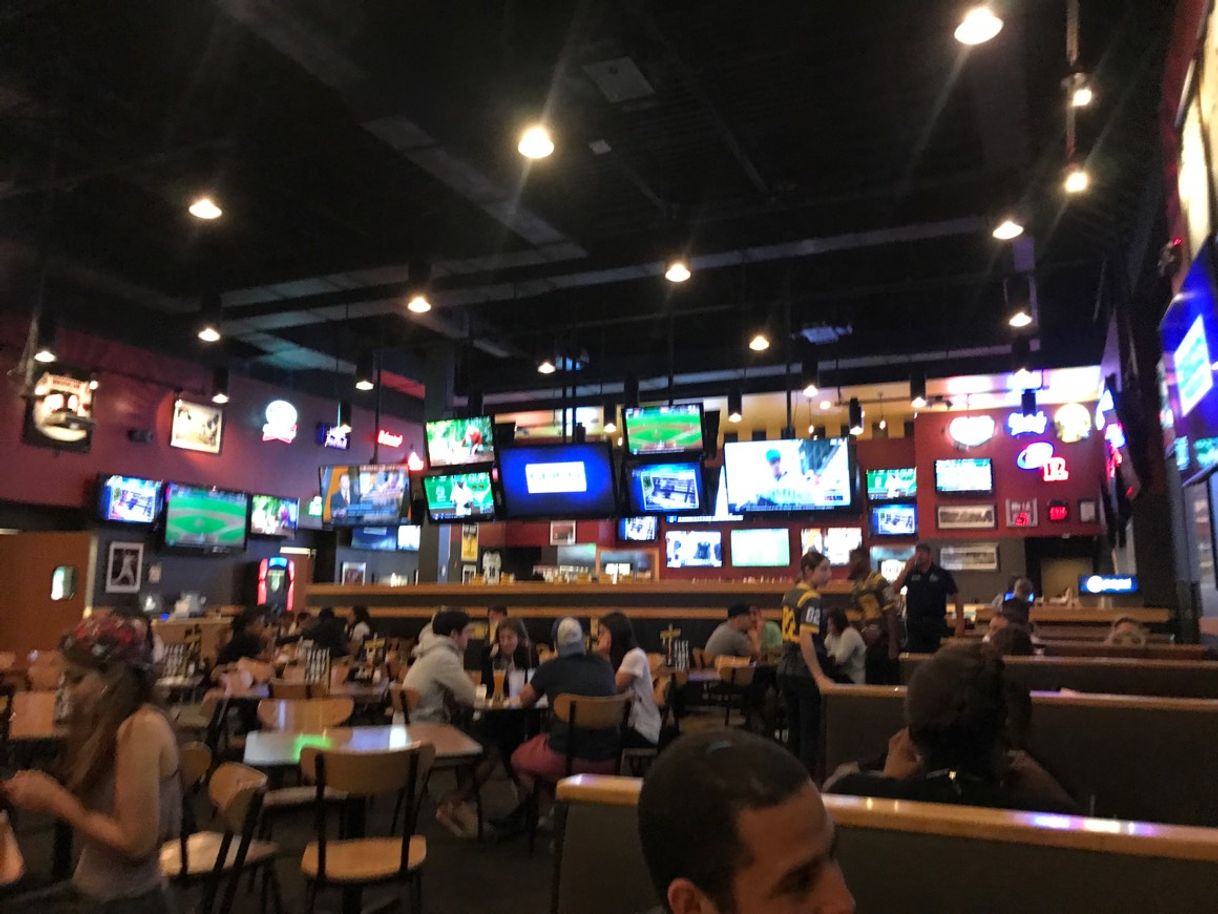 Restaurants Buffalo Wild Wings