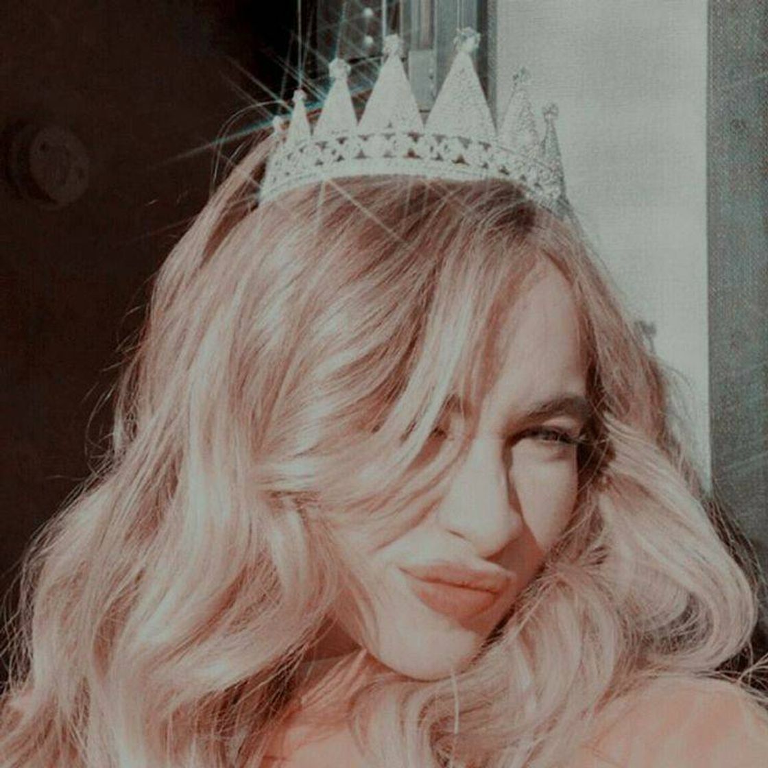 Social 💗™ Little Icon. 