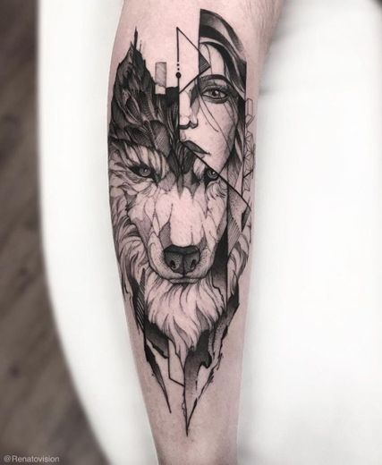 Tatuagem feminina lobo