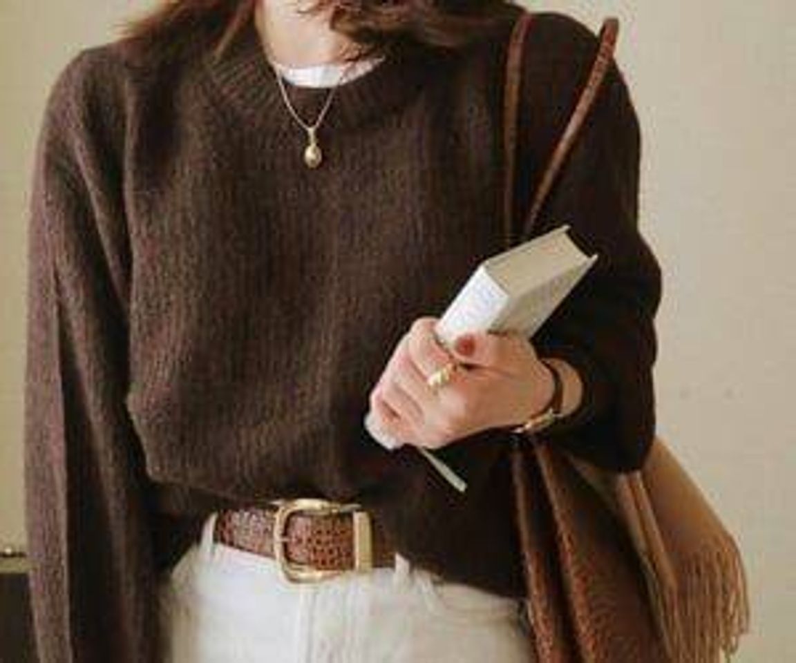 Social Roupa dark academia 