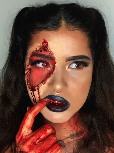 Fake Blood Make Up Halloween
