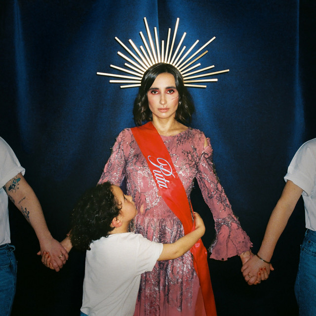 Music DOLORES (REPUTA)