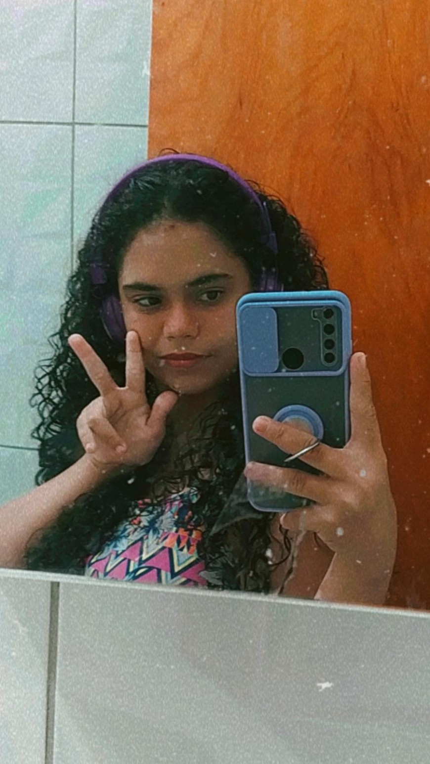 @LizzaChanOficial