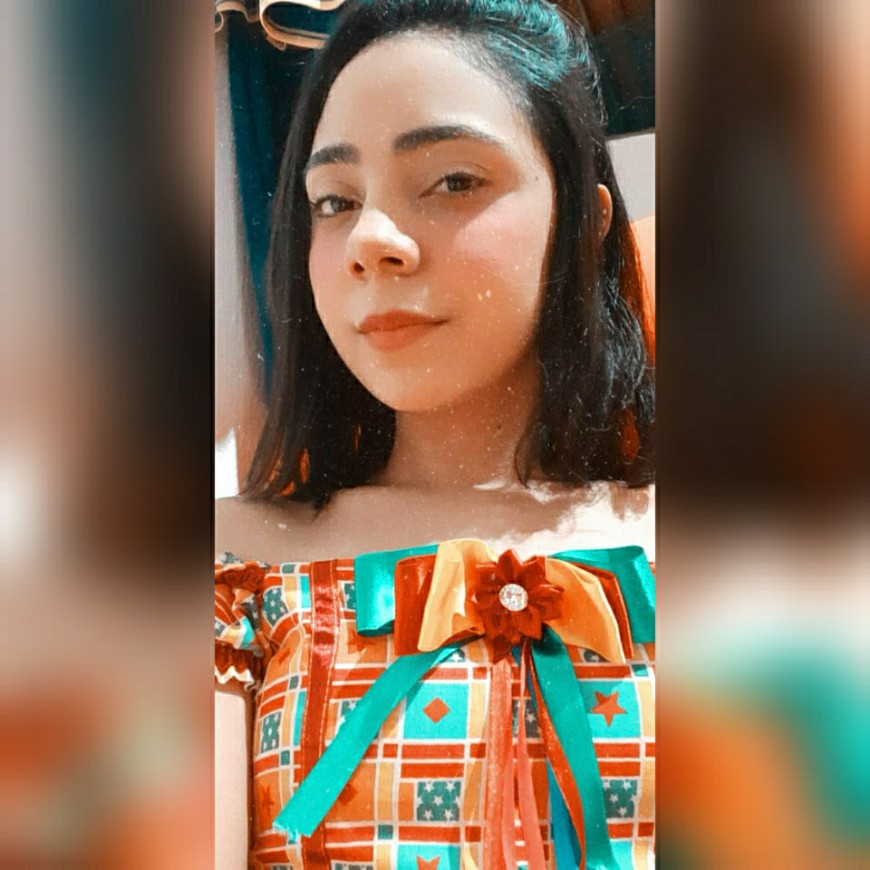 @larajess