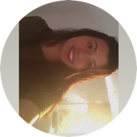 @thainaborba