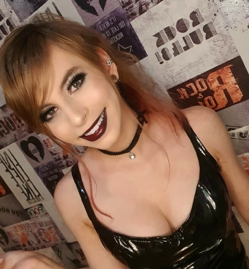 alywhitefox