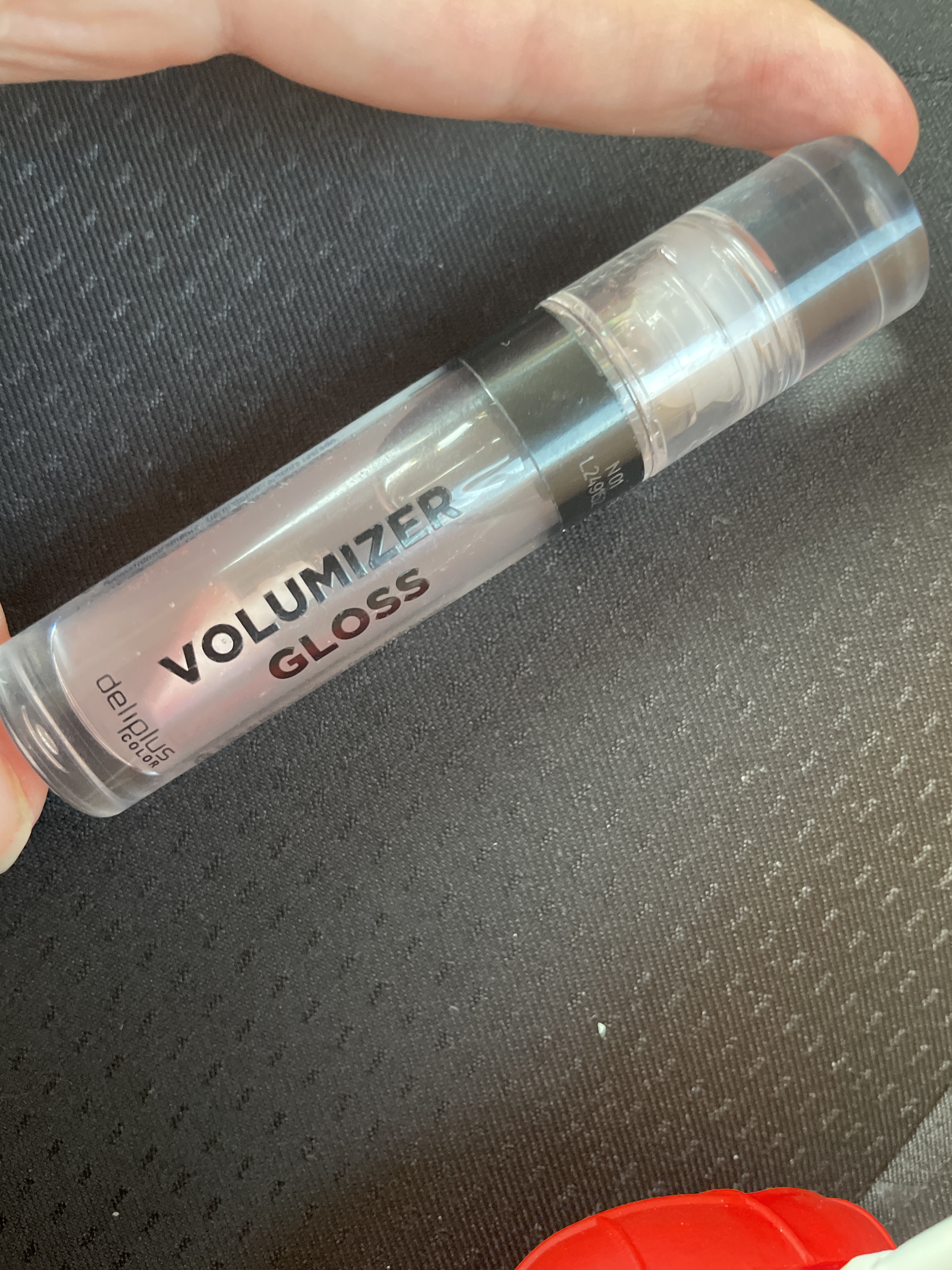 Social Volumizer Gloss
