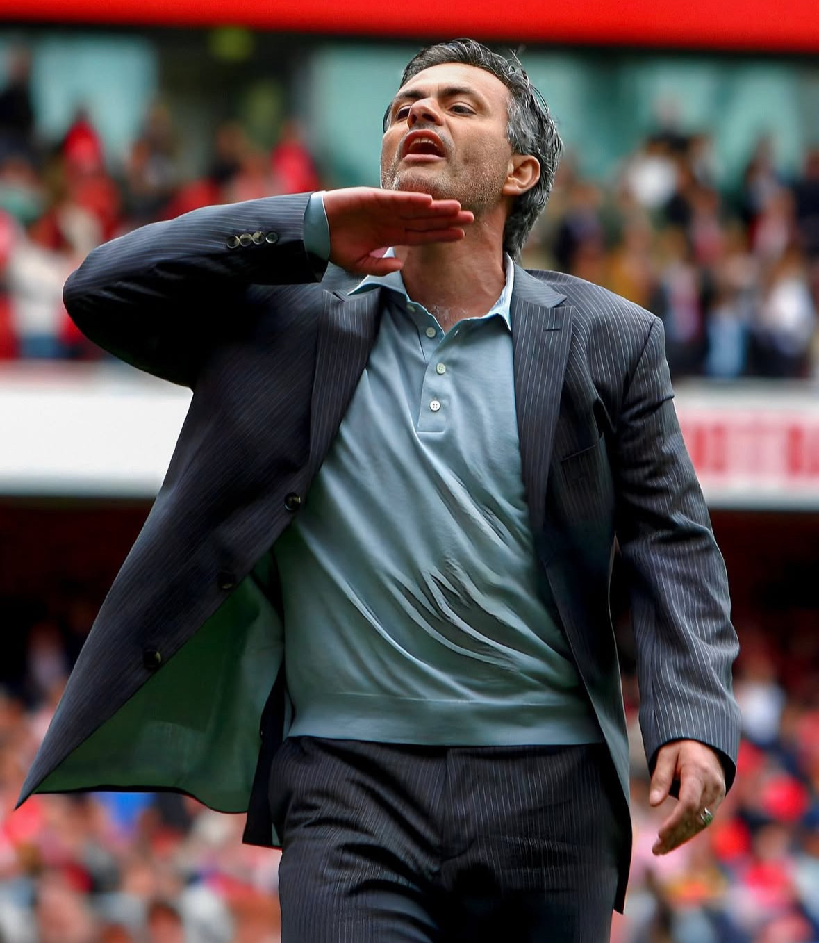 Social No fue córner, y lo sabes