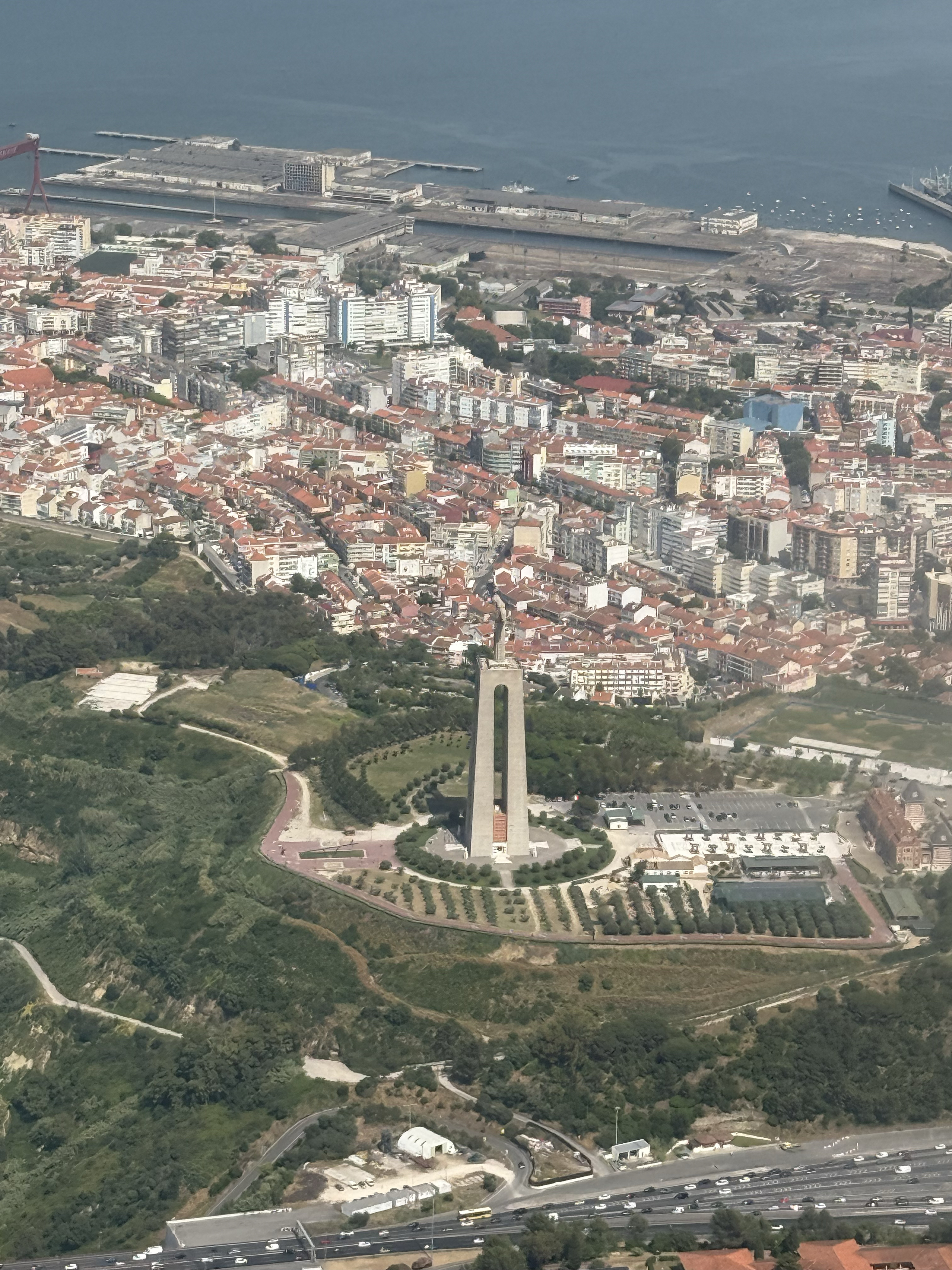 Social Cristo rey desde las alturas